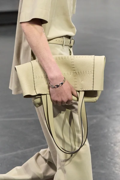 Look 6
